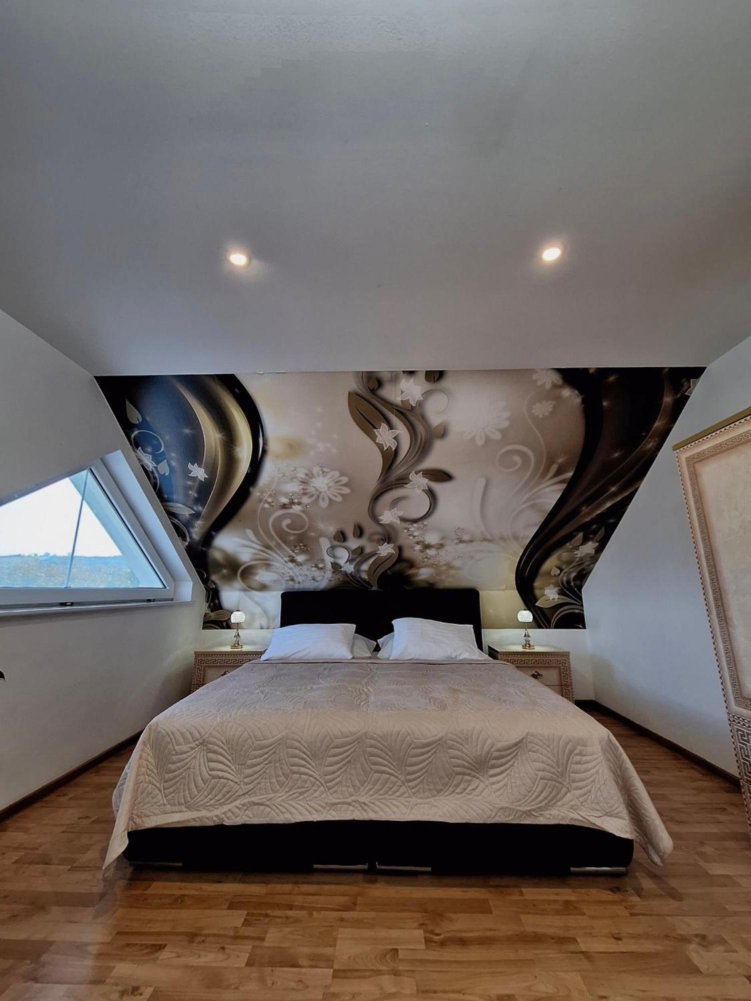 Meduza Wellness Spa S Ubytovanim Hlohovec Bagian luar foto